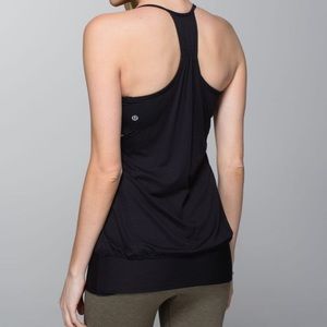 Lululemon No Limit Tank - Black - Size 6